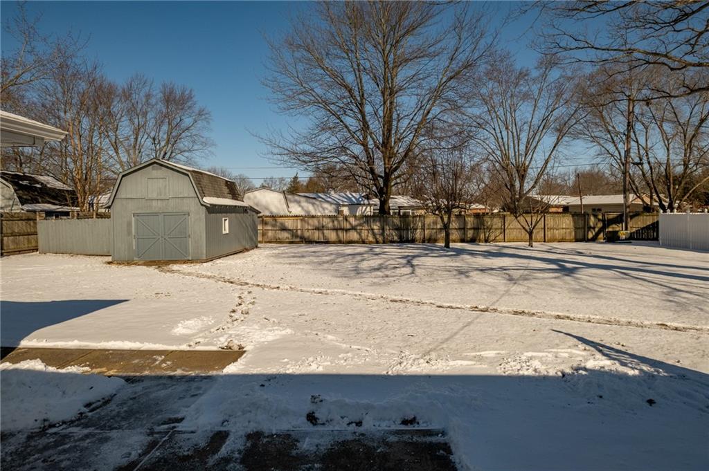 1060 River Road Columbus, IN 47203 - Photo 35 of 40 Gallery Image 35