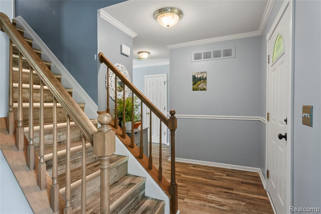 234 Whitney Drive Rochester Hills, MI 48307 - Photo 10 of 26