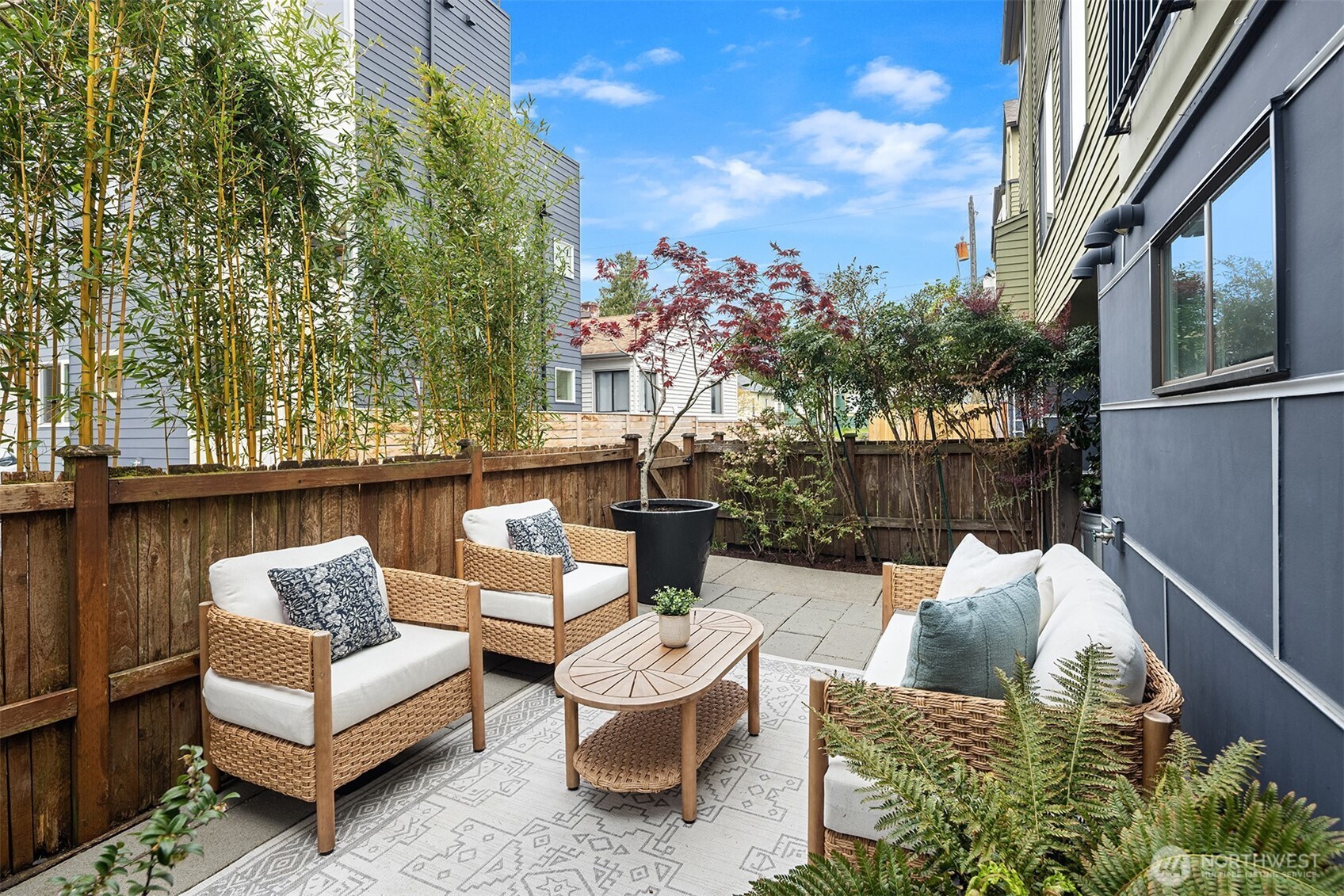 751 North 71st Street Seattle, WA 98103 - Photo 3 of 30
