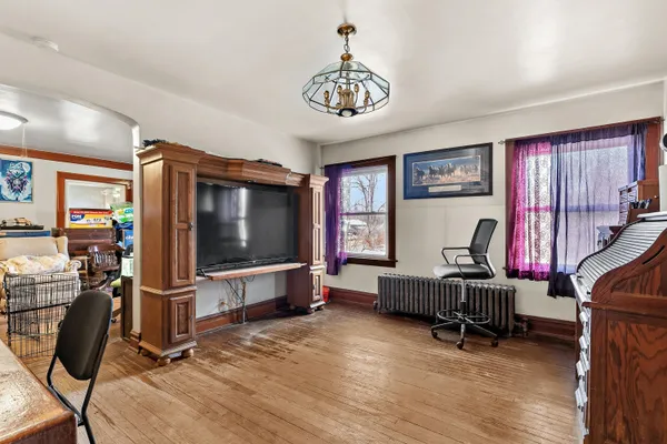 $450,000 | 35553 Highway 43, Paw Paw, MI 49079