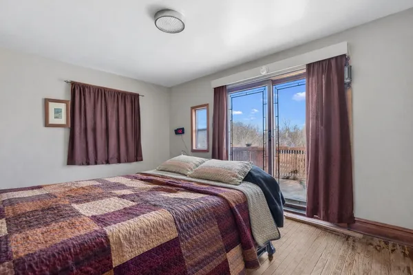 $450,000 | 35553 Highway 43, Paw Paw, MI 49079