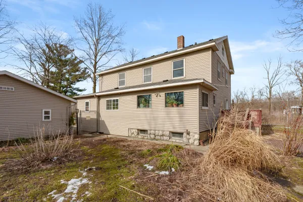 $450,000 | 35553 Highway 43, Paw Paw, MI 49079