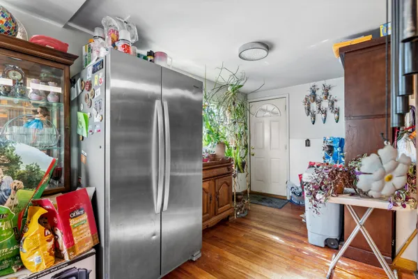 $450,000 | 35553 Highway 43, Paw Paw, MI 49079