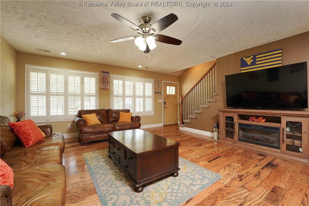 327 Joshua Way Winfield, WV 25213 - Photo 11 of 32 Gallery Image 11