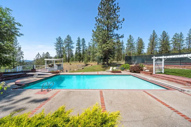 $1,599,000 | 4311 West Center Lane, Spokane, WA 99208