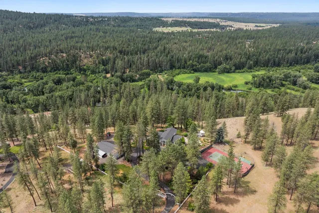 $1,599,000 | 4311 West Center Lane, Spokane, WA 99208