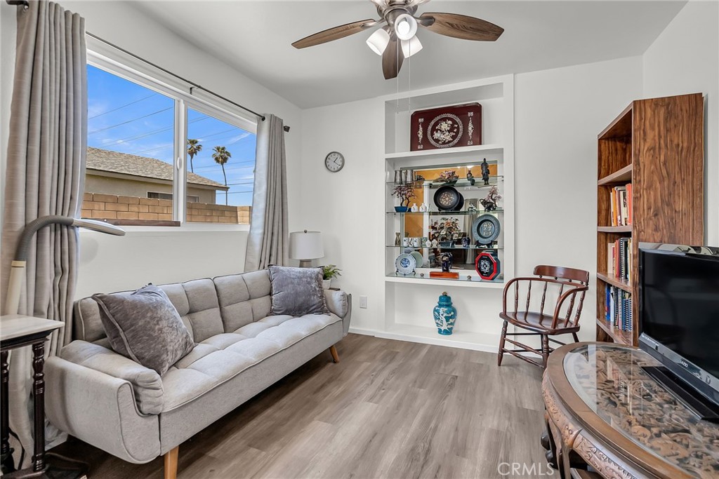 6004 Vanessa Street Riverside, CA 92504 - Photo 11 of 30