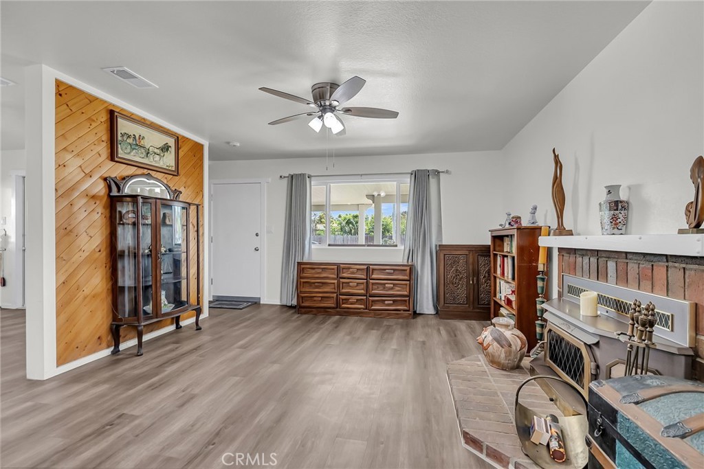 6004 Vanessa Street Riverside, CA 92504 - Photo 8 of 30