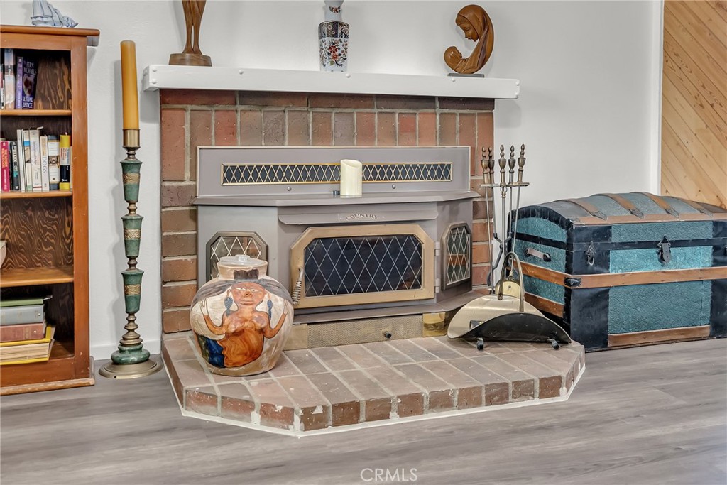 6004 Vanessa Street Riverside, CA 92504 - Photo 10 of 30