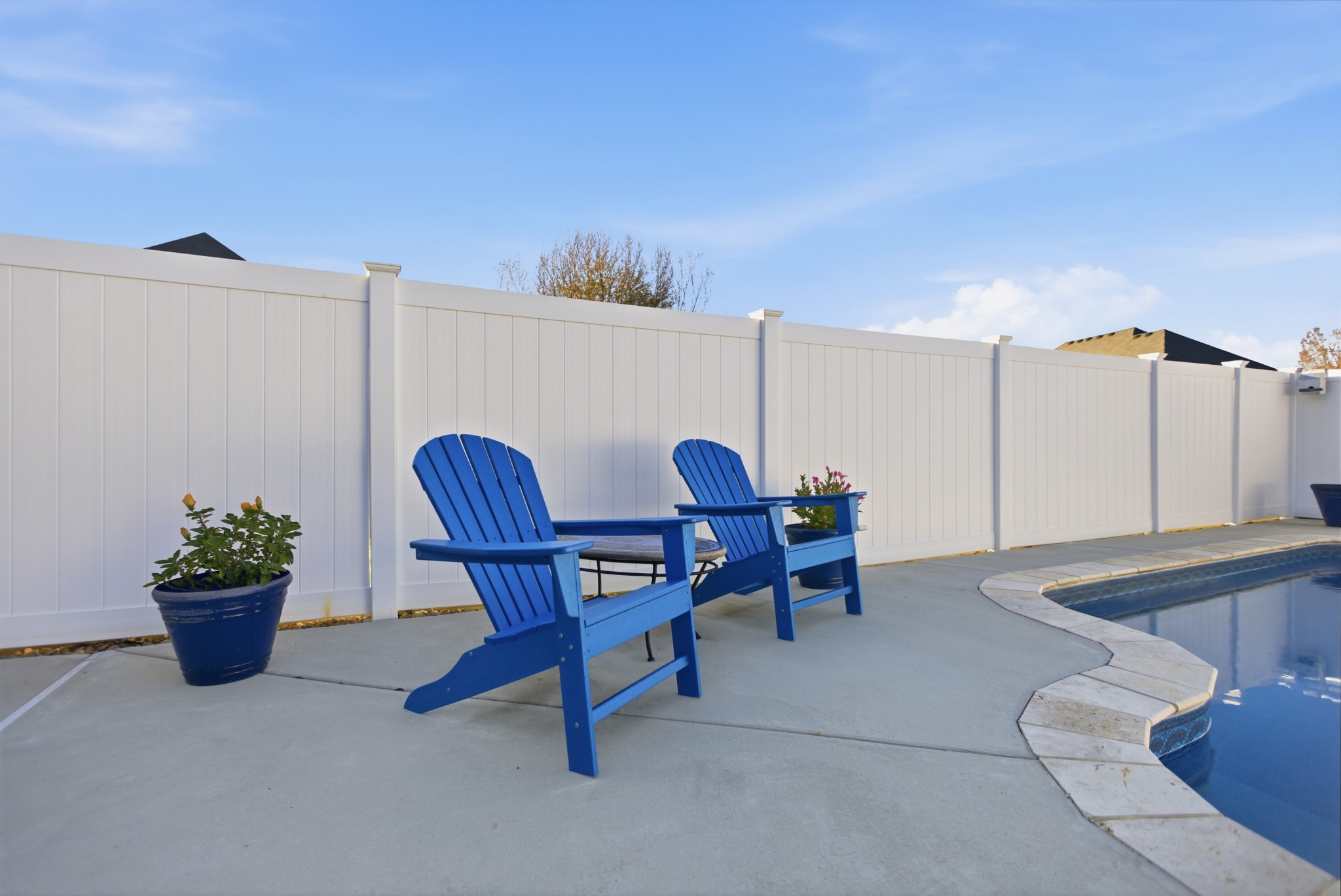 431 Ovoca Lake Road Tullahoma, TN 37388 - Photo 49 of 58 a view of a terrace with furniture and potted plants