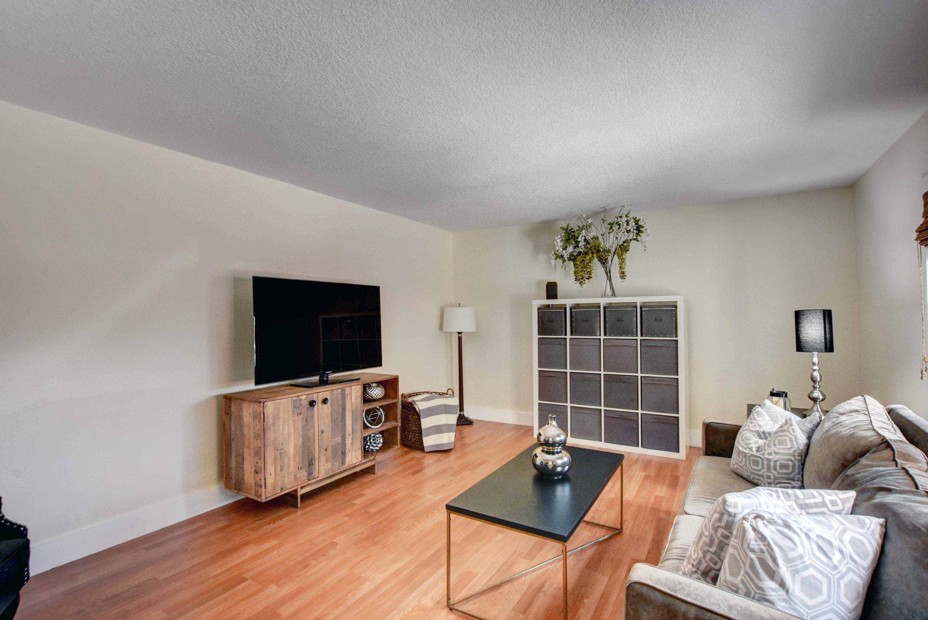 22204 Boca Rancho Drive, Unit A Boca Raton, FL 33428 - Photo 7 of 27 Living room
