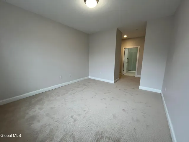 $2,693 | 130 Excelsior Avenue, Unit 318, Saratoga Springs, NY 12866