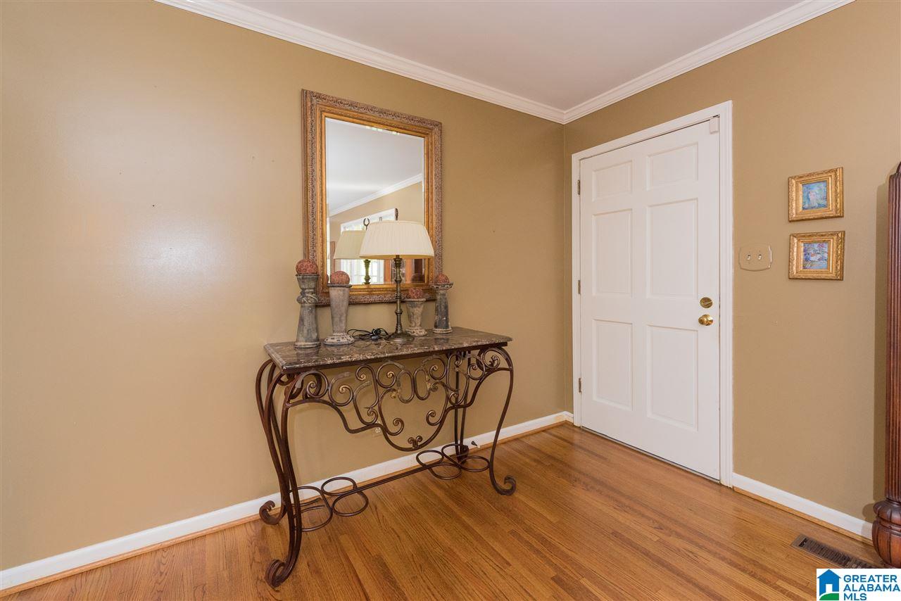 1845 Saulter Road Birmingham, AL 35209 - Photo 8 of 45