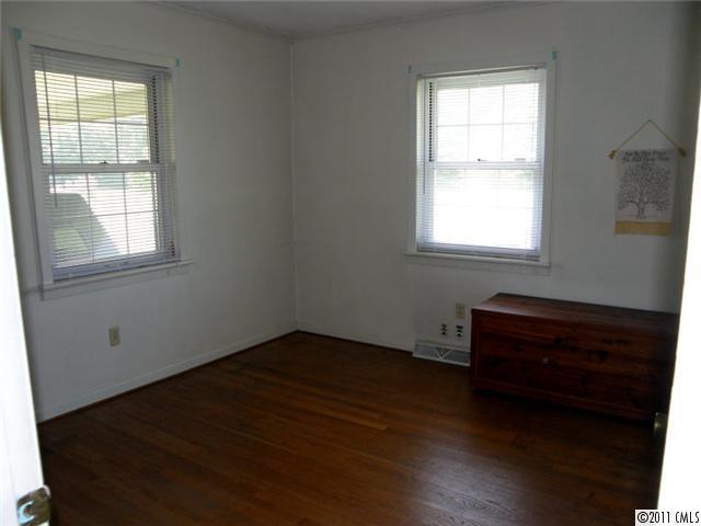 1675 Peeler Road Salisbury, NC 28146 - Photo 6 of 13 Gallery Image 6