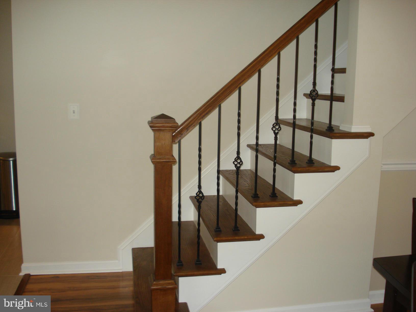 236 Wanda Road Pasadena, MD 21122 - Photo 14 of 30 Interior (General)