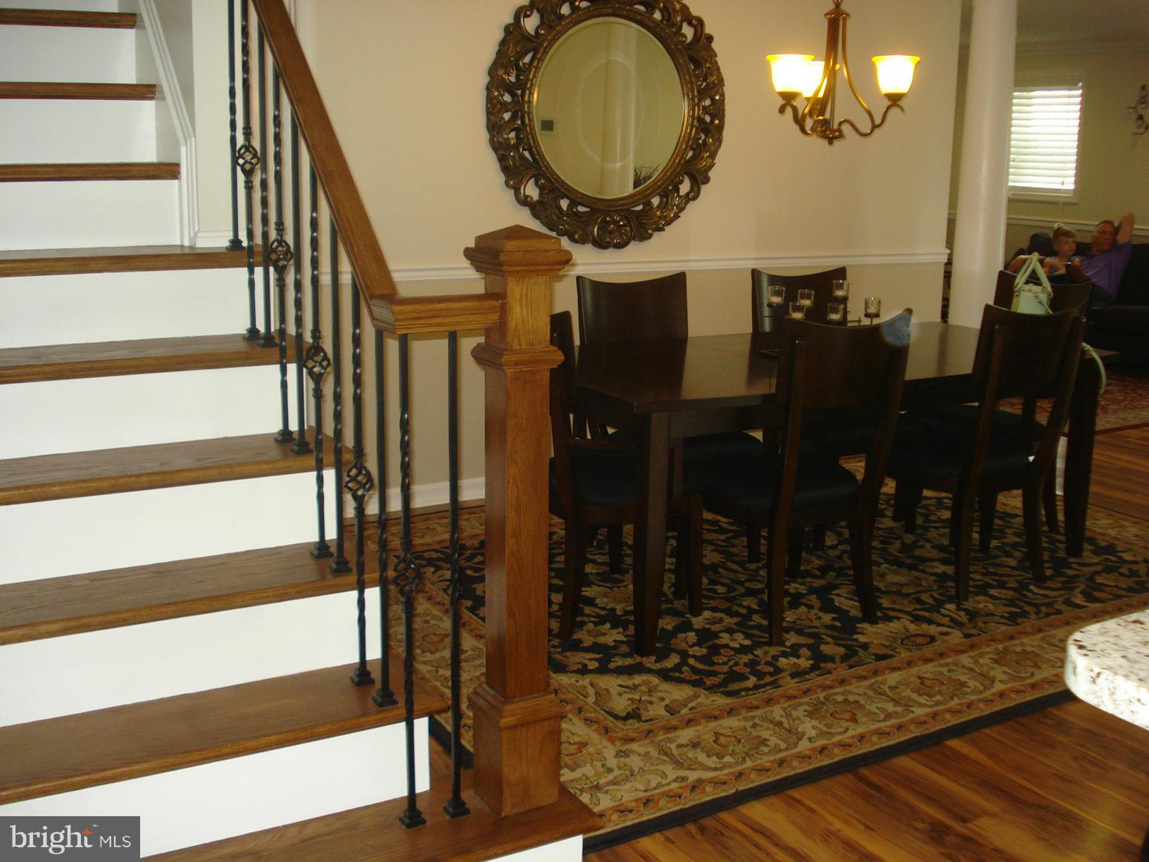 236 Wanda Road Pasadena, MD 21122 - Photo 15 of 30 Dining Room