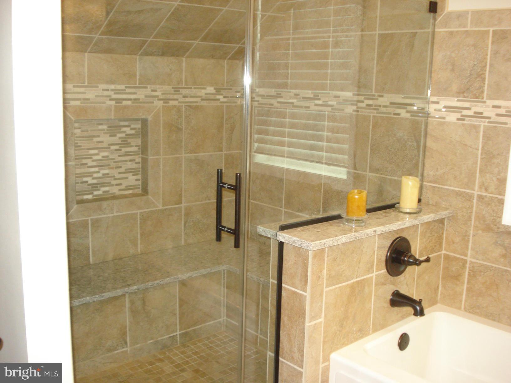 236 Wanda Road Pasadena, MD 21122 - Photo 20 of 30 Bath (Master)
