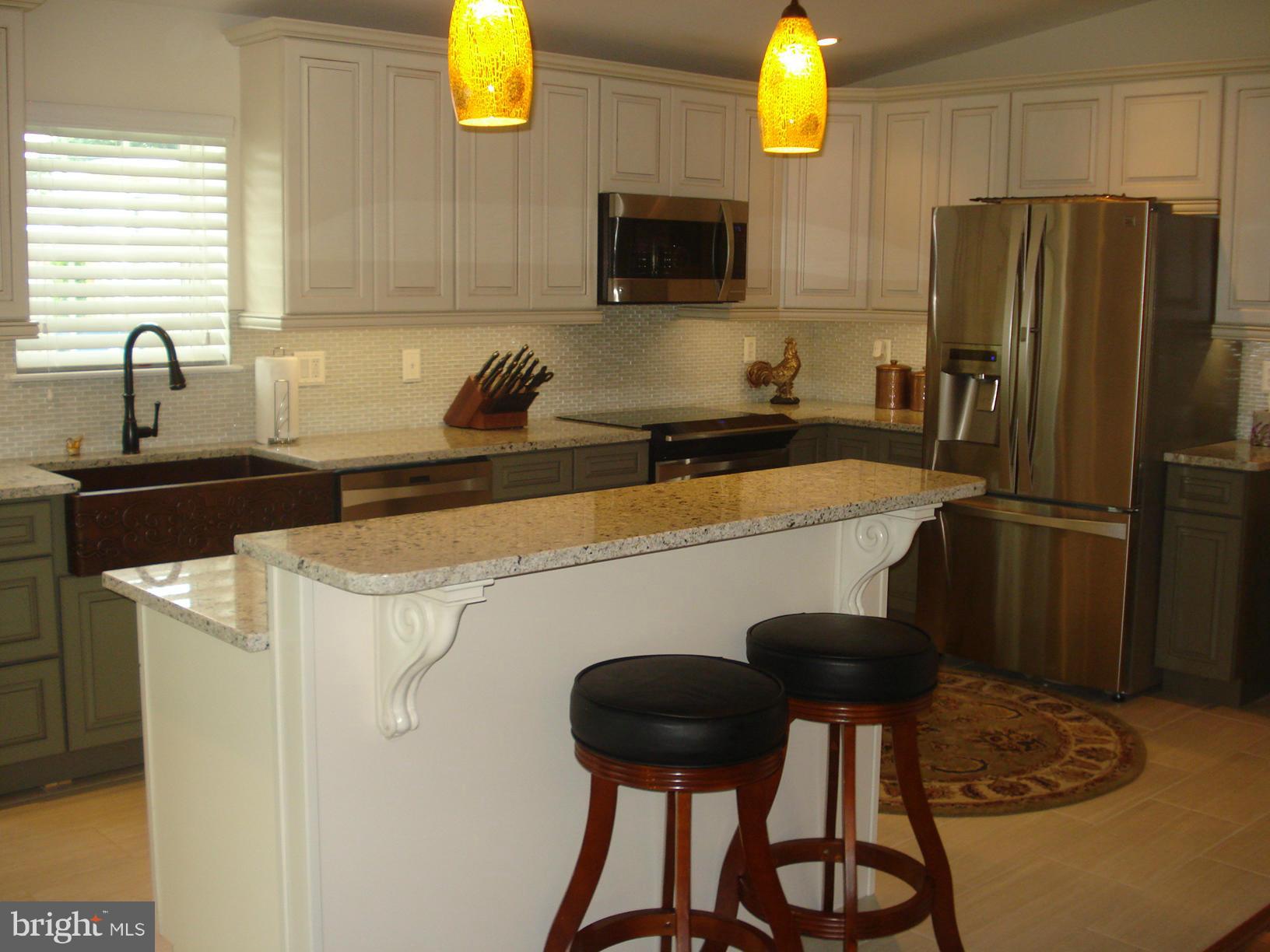 236 Wanda Road Pasadena, MD 21122 - Photo 10 of 30 Kitchen