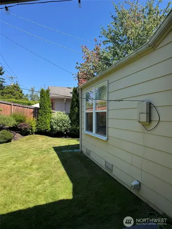 $4,000 | 3420 West Bertona Street, Seattle, WA 98199