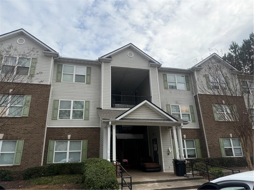 13304 Fairington Ridge Circle, Unit L4 Lithonia, GA 30038 - Photo 4 of 17