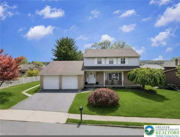 $541,999 | 1804 Elmhurst Drive, Whitehall, PA 18052