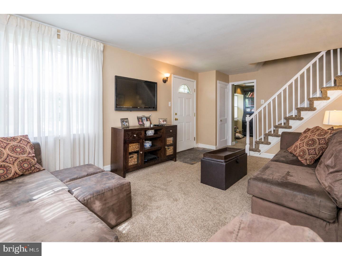 212 Signal Road Drexel Hill, PA 19026 - Photo 7 of 25
