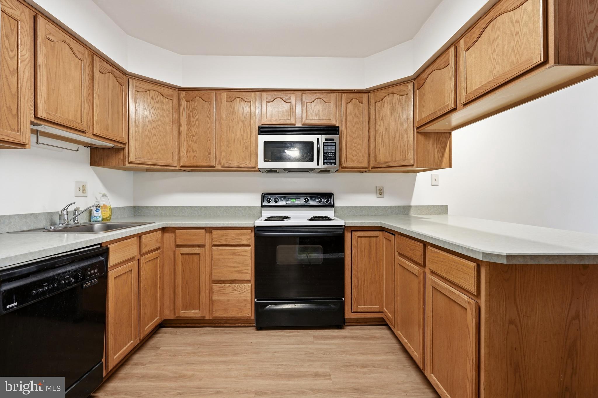 181 Providence Forge Road Royersford, PA 19468 - Photo 16 of 50 Abundant cabinetry