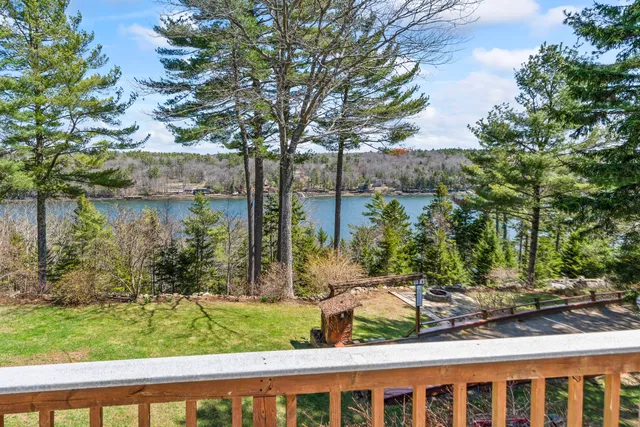 $1,699,000 | 33-30 Taylor Road, Westport Island, ME 04578