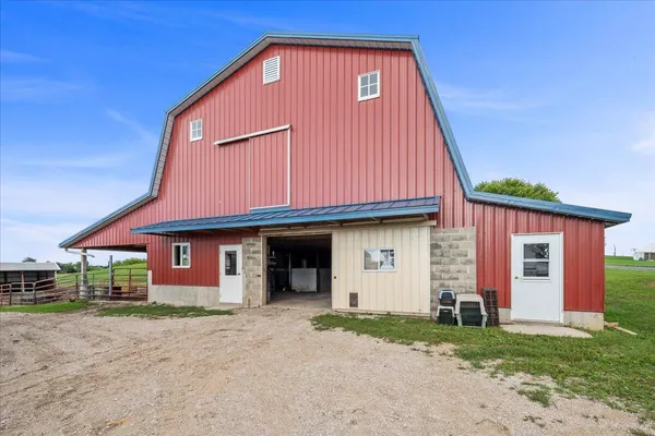 $1,208,000 | W1250 County HH, New Holstein, WI 53061