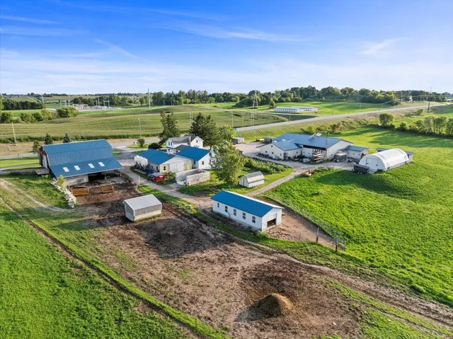 $1,230,000 | W1250 County HH, New Holstein, WI 53061