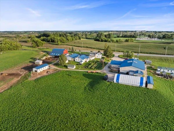 $1,208,000 | W1250 County HH, New Holstein, WI 53061