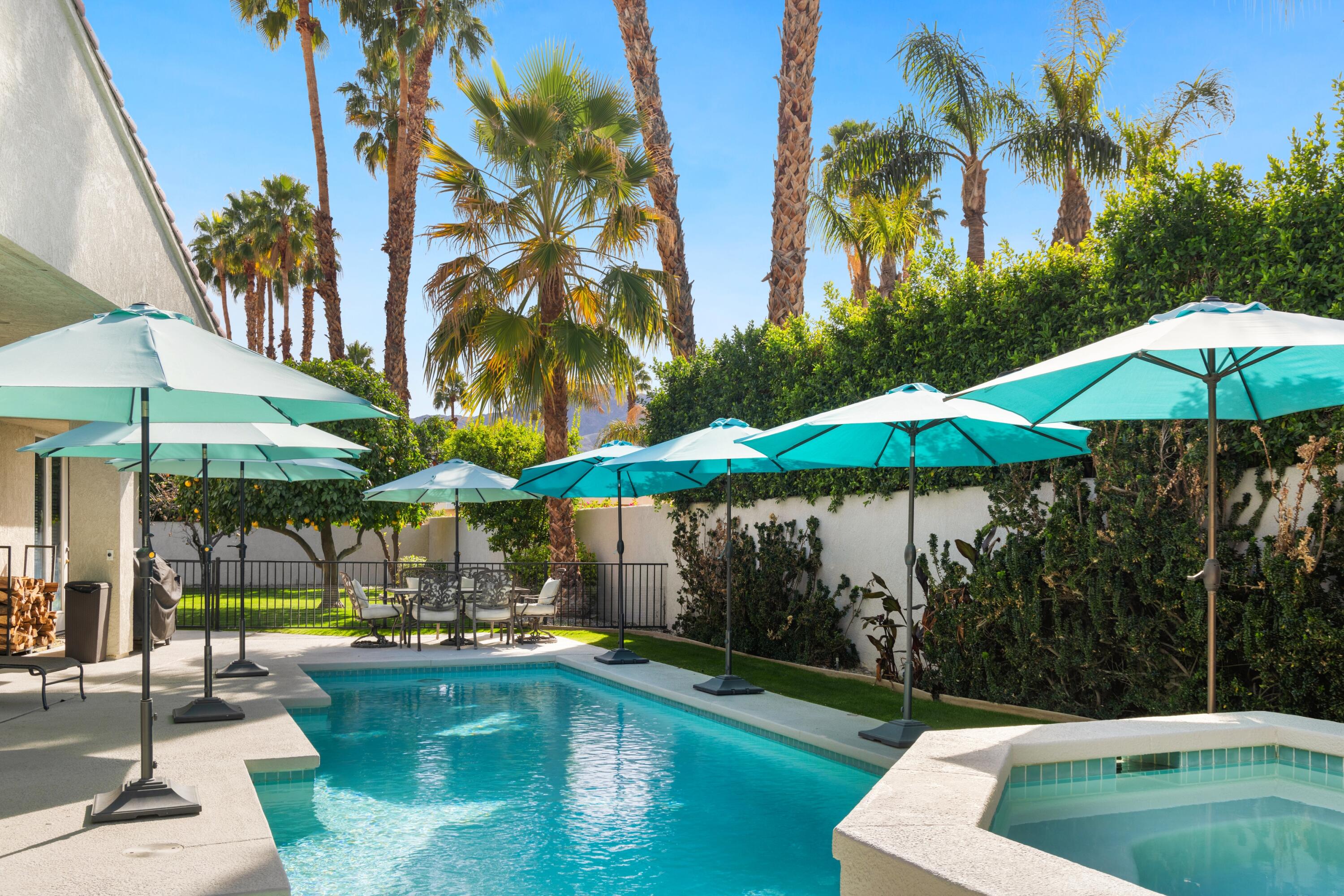 35 Bonita Court Rancho Mirage, CA 92270 - Photo 6 of 21 Pool