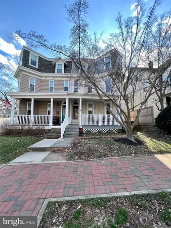 $1,795 | 2602 West 18th Street, Unit 1, Wilmington, DE 19806