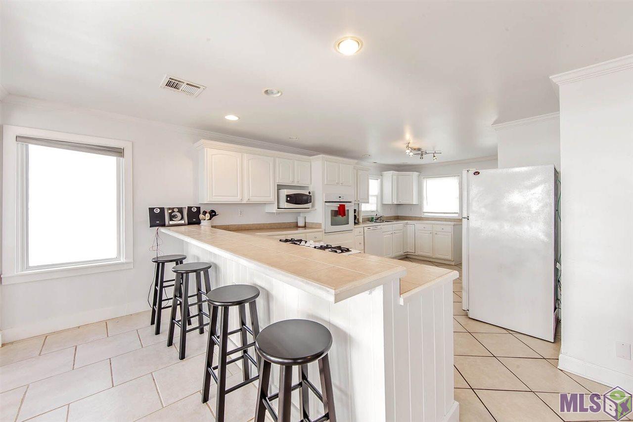 3598 Highway 1 Grand Isle, LA 70358 - Photo 5 of 15