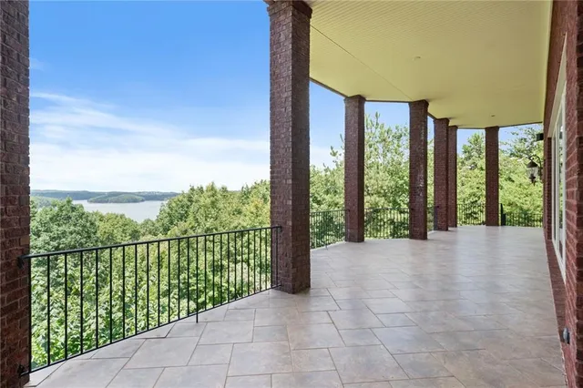 $2,550,000 | 3739 Harbour Landing Drive, Gainesville, GA 30506
