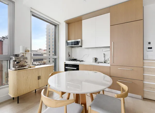 $1,230,000 | 22-43 Jackson Avenue, Unit 7F | Long Island City