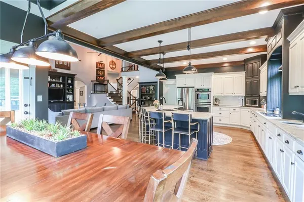 $2,900,000 | 29800 East 65 Street, Blue Springs, MO 64014