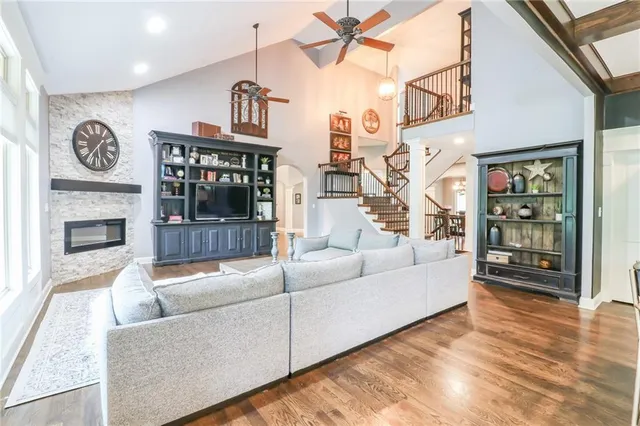 $2,900,000 | 29800 East 65 Street, Blue Springs, MO 64014