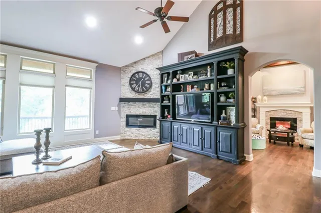 $2,900,000 | 29800 East 65 Street, Blue Springs, MO 64014