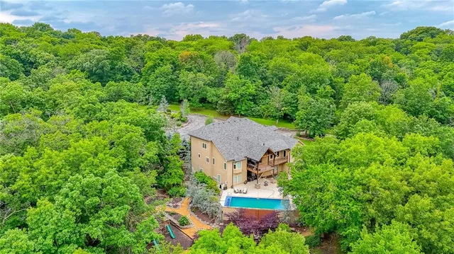 $2,900,000 | 29800 East 65 Street, Blue Springs, MO 64014