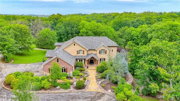 $2,900,000 | 29800 East 65 Street, Blue Springs, MO 64014
