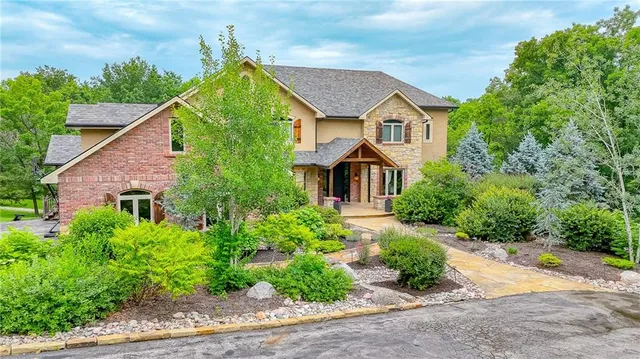 $2,900,000 | 29800 East 65 Street, Blue Springs, MO 64014