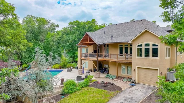 $2,900,000 | 29800 East 65 Street, Blue Springs, MO 64014