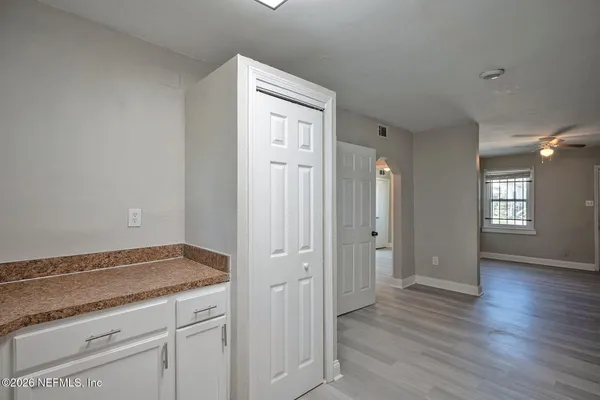 $1,250 | 2036 West 11th Street, Jacksonville, FL 32209