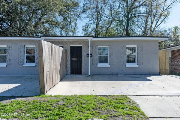 $1,250 | 2036 West 11th Street, Jacksonville, FL 32209