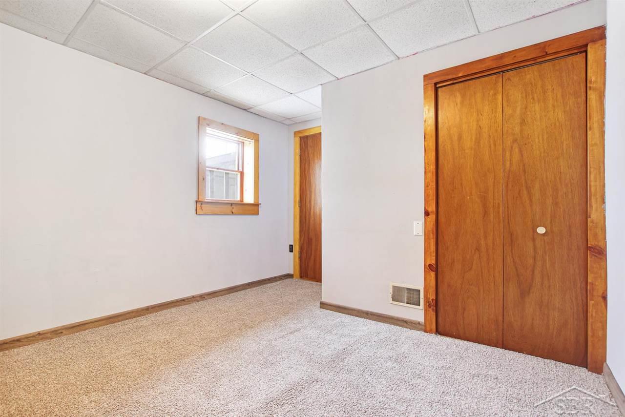 1555 South Hemlock Road Hemlock, MI 48626 - Photo 20 of 41 50066402-19.JPG