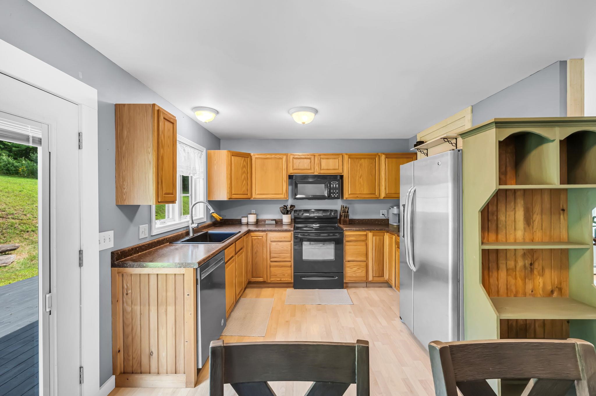 60 Gulf Road Brattleboro, VT 05301 - Photo 11 of 37
