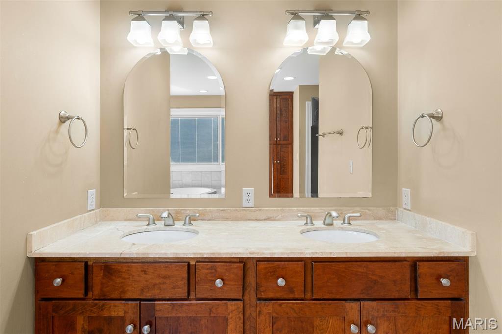 6414 Country Club Road Washington, MO 63090 - Photo 36 of 69