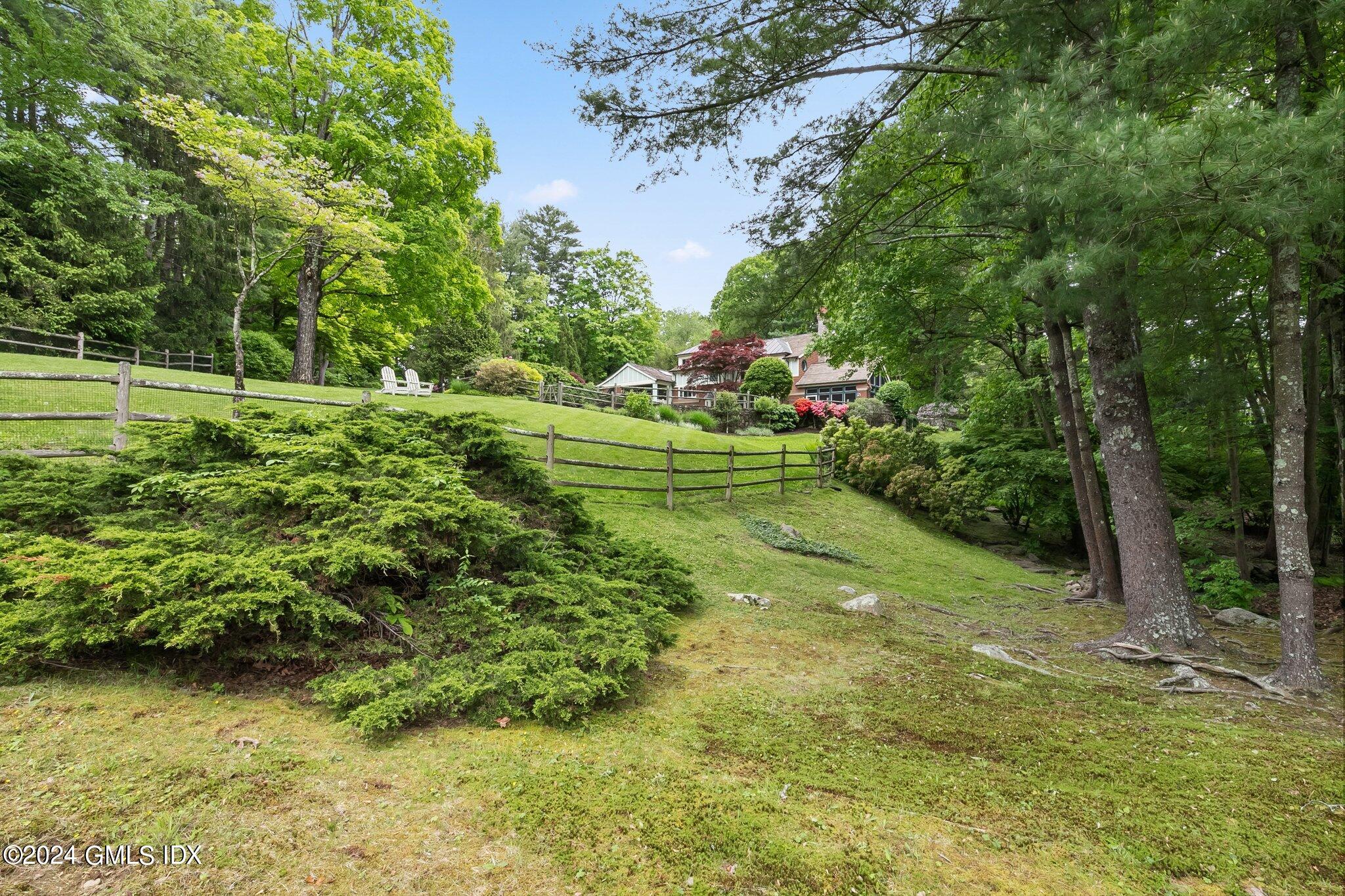 306 Stanwich Road Greenwich, CT 06830 - Photo 33 of 87 fenced yard