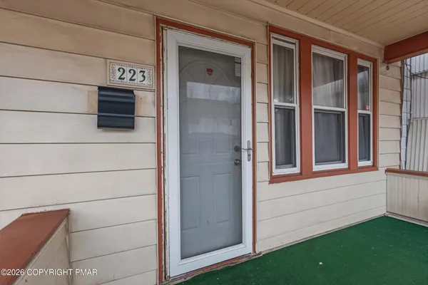 $330,000 | 223 South Pine Street, Hazleton, PA 18201